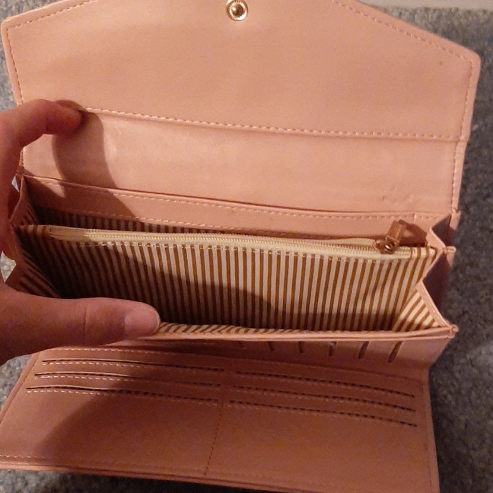 Clutch Purse - Picture 3 of 3